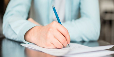 نمونه جواب BAND 9 تسک 1 رایتینگ آیلتس آکادمیک - سوال CAMBRIDGE  17- TEST 2- WRITING TASK 1
